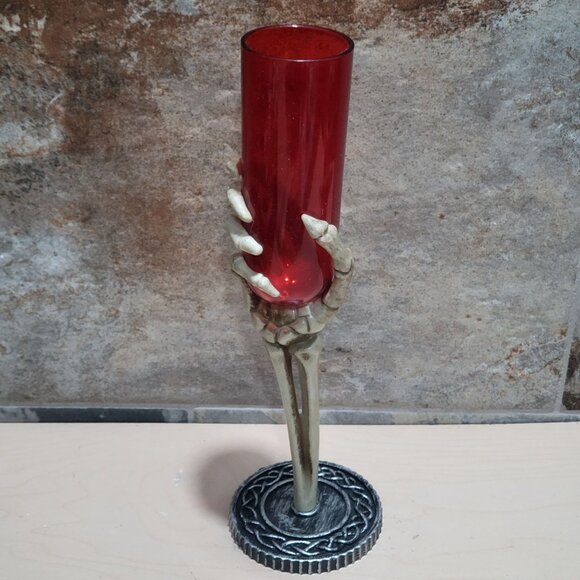 Halloween Themed Champagne Flute Skeleton Hand Stem - Picture 4 of 10